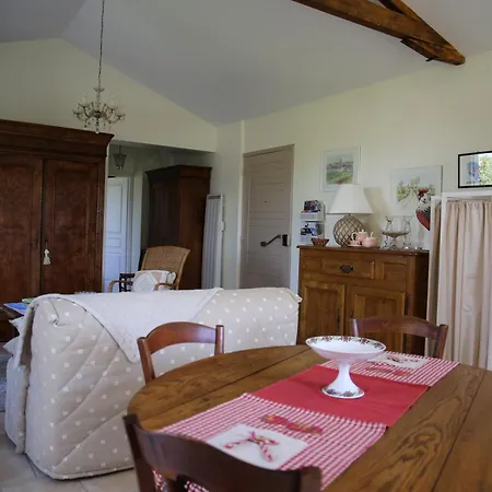 Le Maine Des Rois Holiday home Juillac-le-Coq